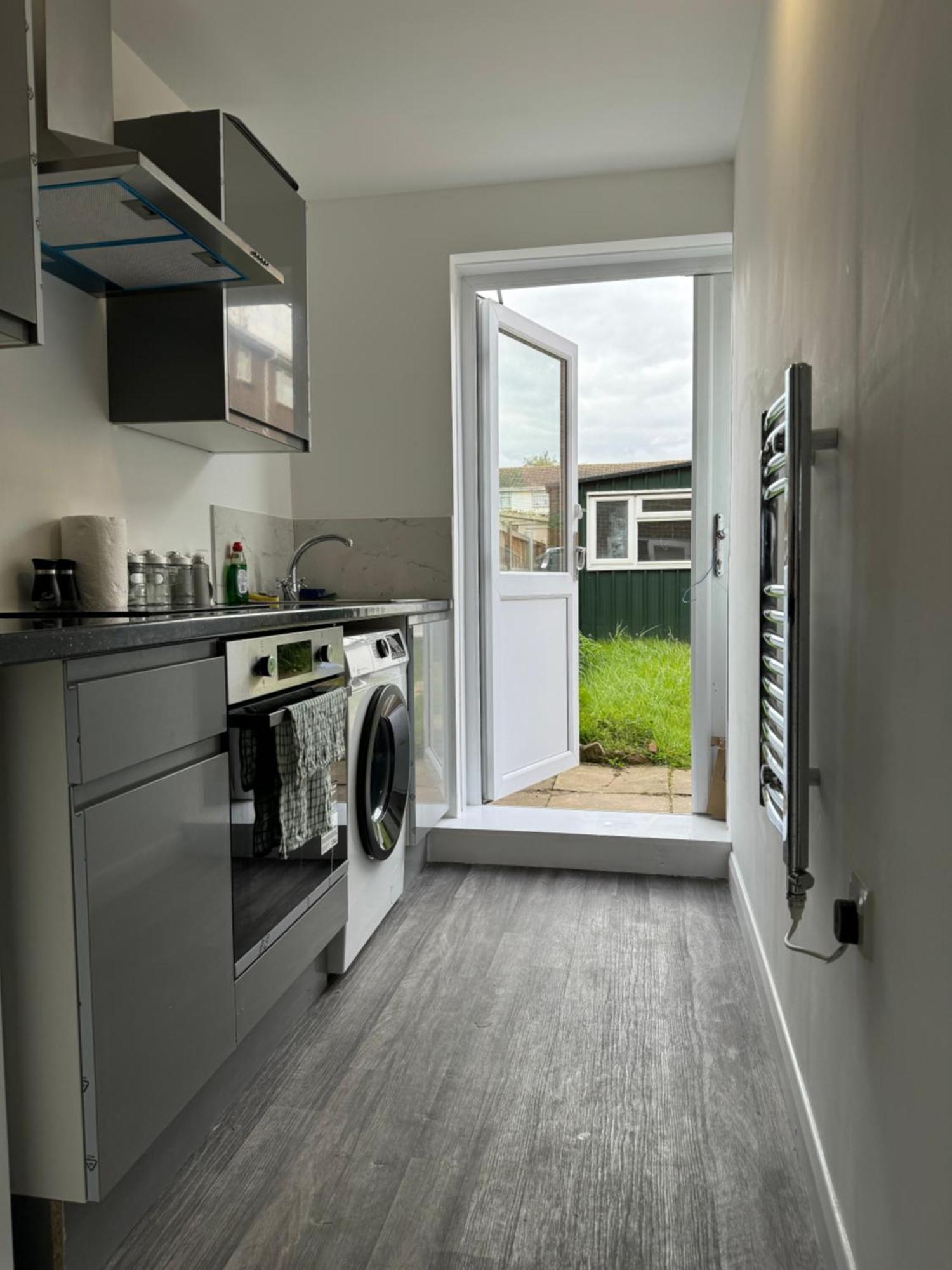 Posh Executive Studio London Thamesmead  Eksteriør billede
